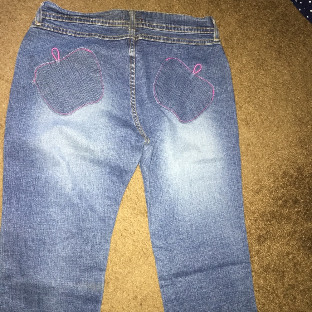 APPLE BOTTOM JEANS